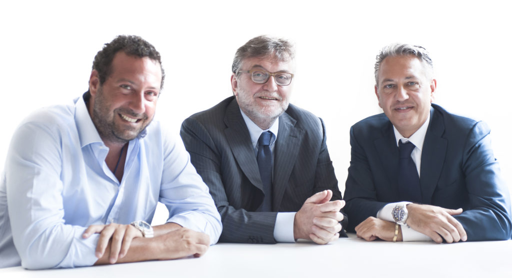 Foto di gruppo: da sinistra Alessandro Nicotera, Massimo Pirovano, Vincenzo Rotunno